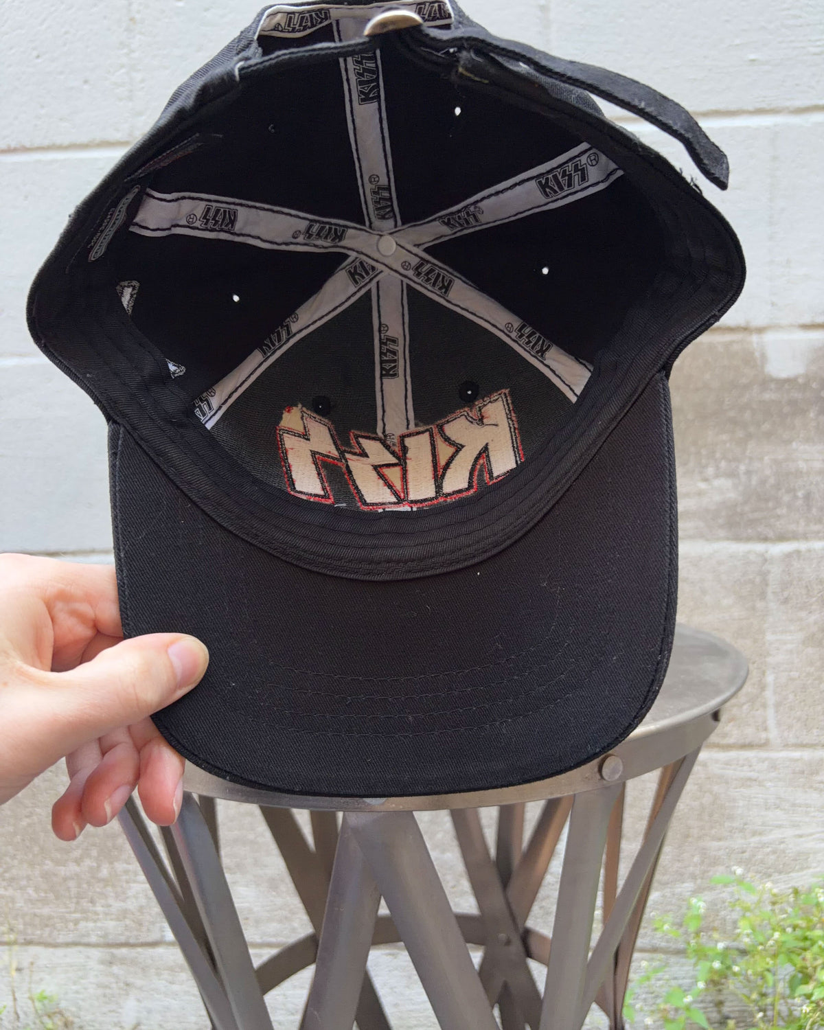 2007 Kiss Army Embroidered Logo Rock Music Strapback Hat Size OSFA