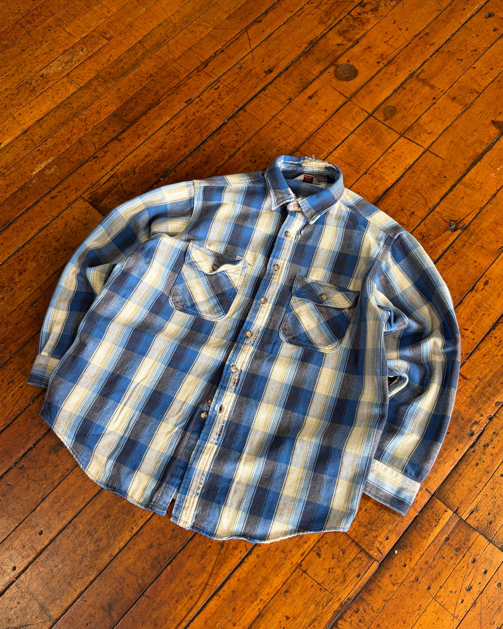Vintage 90s Carhartt Plaid Print Heavyweight Workwear Long Sleeve Button Up Size Large