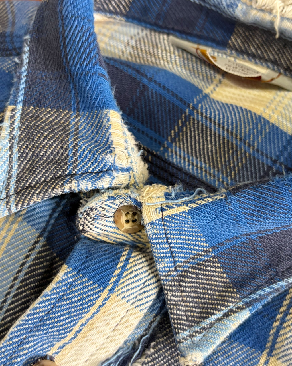 Vintage 90s Carhartt Plaid Print Heavyweight Workwear Long Sleeve Button Up Size Large