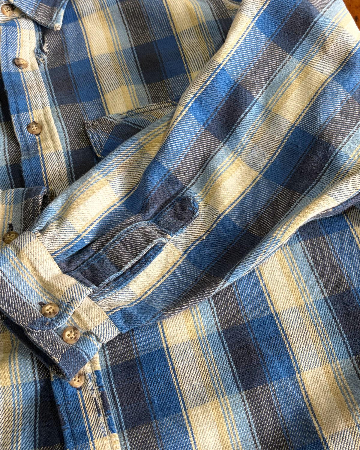 Vintage 90s Carhartt Plaid Print Heavyweight Workwear Long Sleeve Button Up Size Large