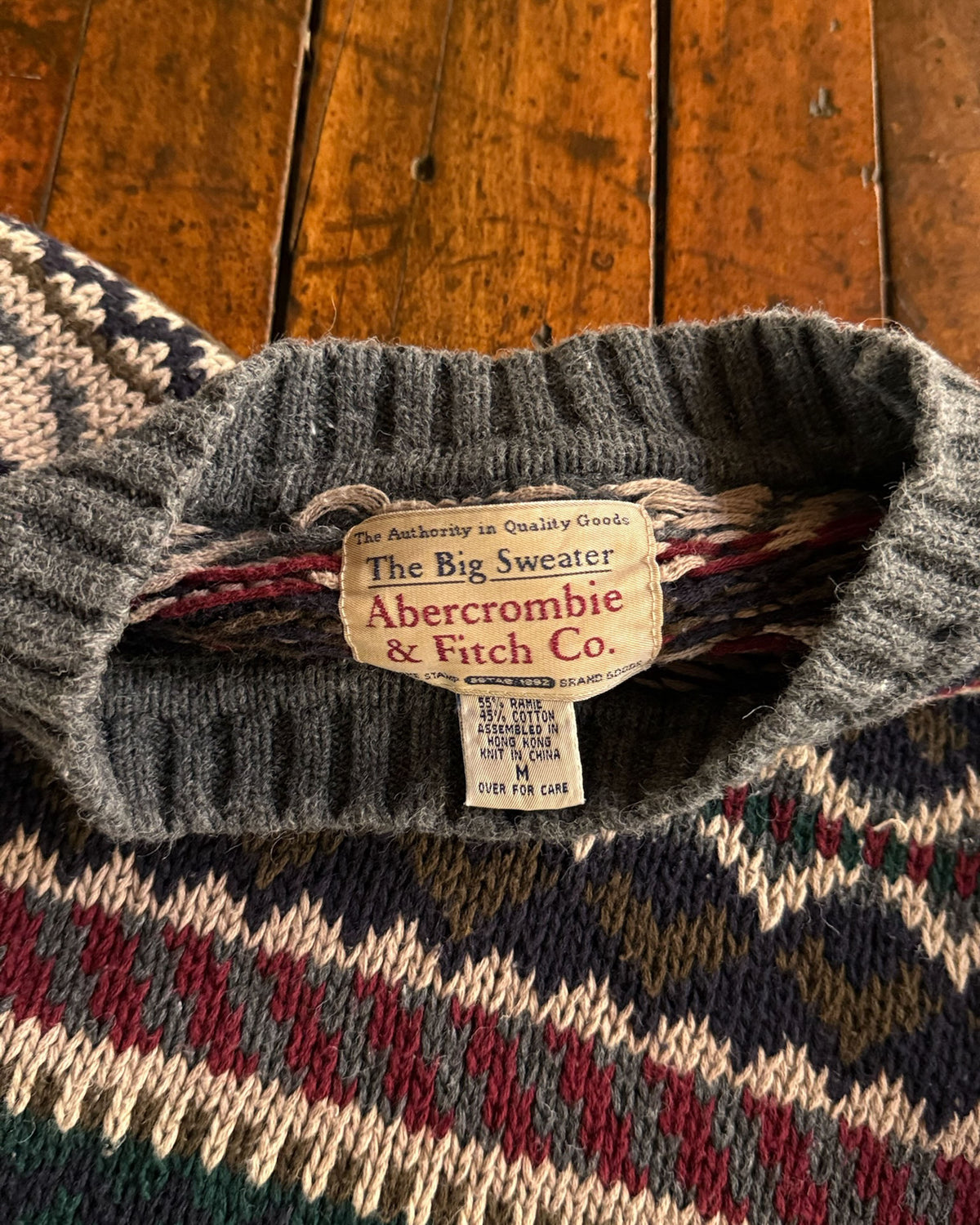Vintage Abercrombie & Fitch Abstract Print Pullover Print Knit Sweater Size Medium