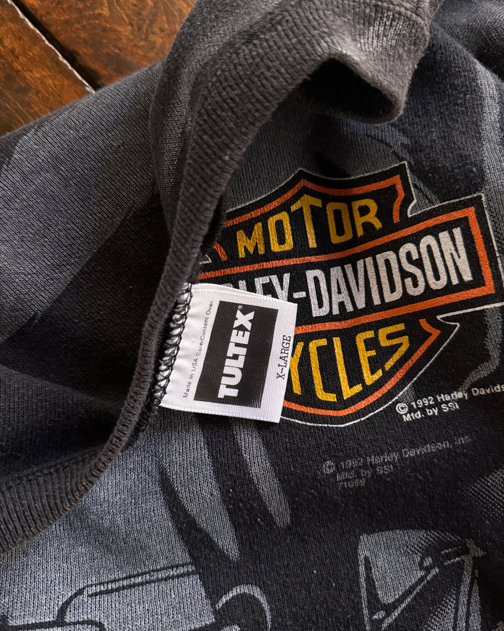 Vintage 1992 Harley Davidson Bald Eagle Motorcycle All Over Print Sweatshirt Size XL