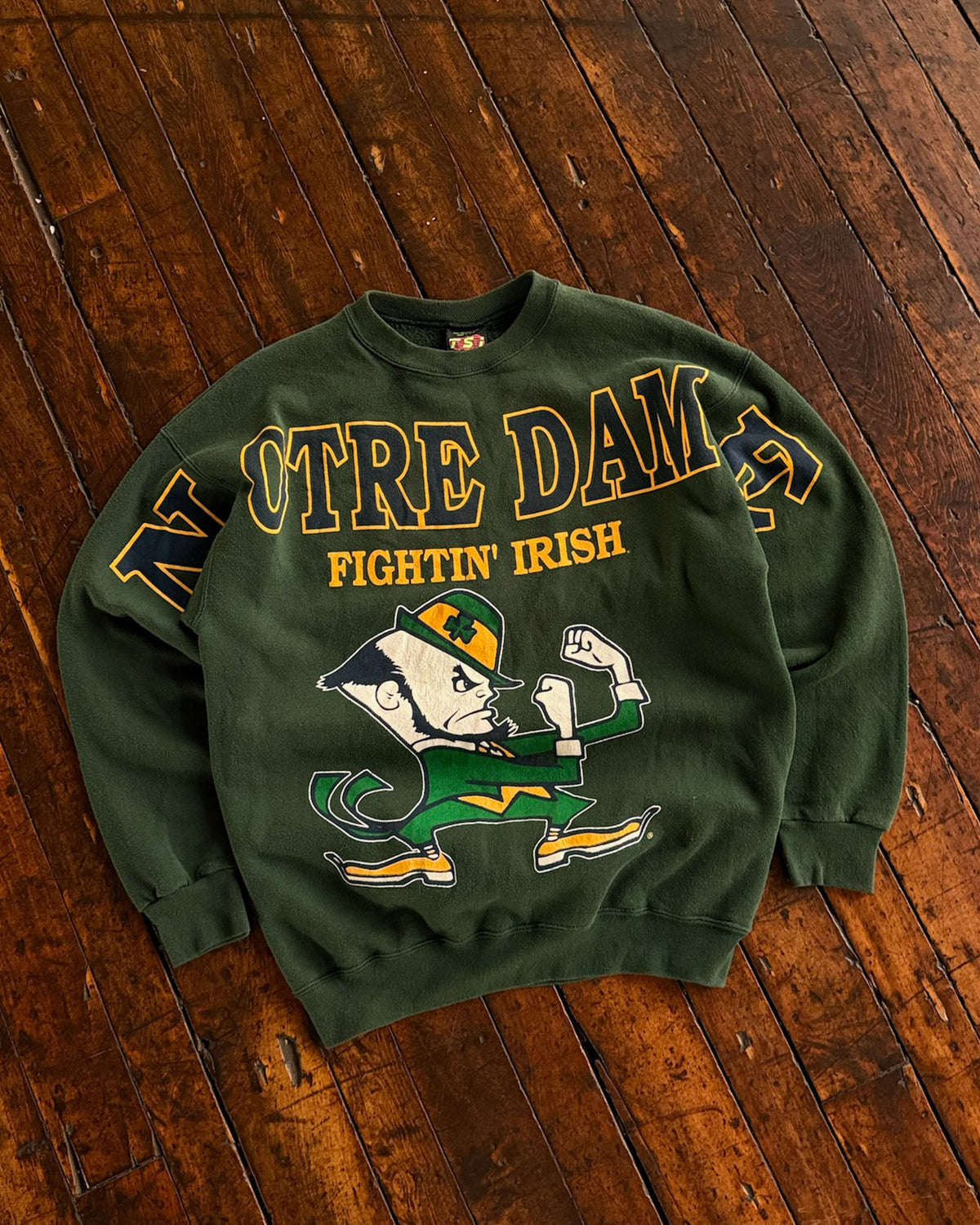 Vintage 90s Notre Dame Fighting Irish Big Spellout Collegiate Sweatshirt Size Large