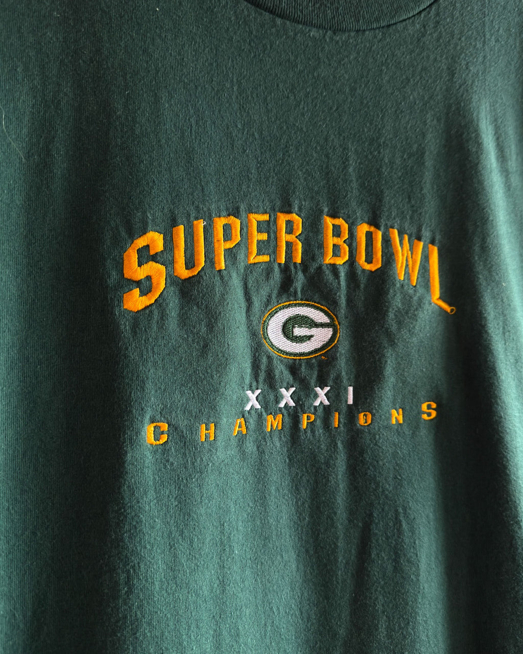 Vintage 1997 Green Bay Packers NFL Super Bowl XXXI Champions Embroidered T-Shirt Size Large