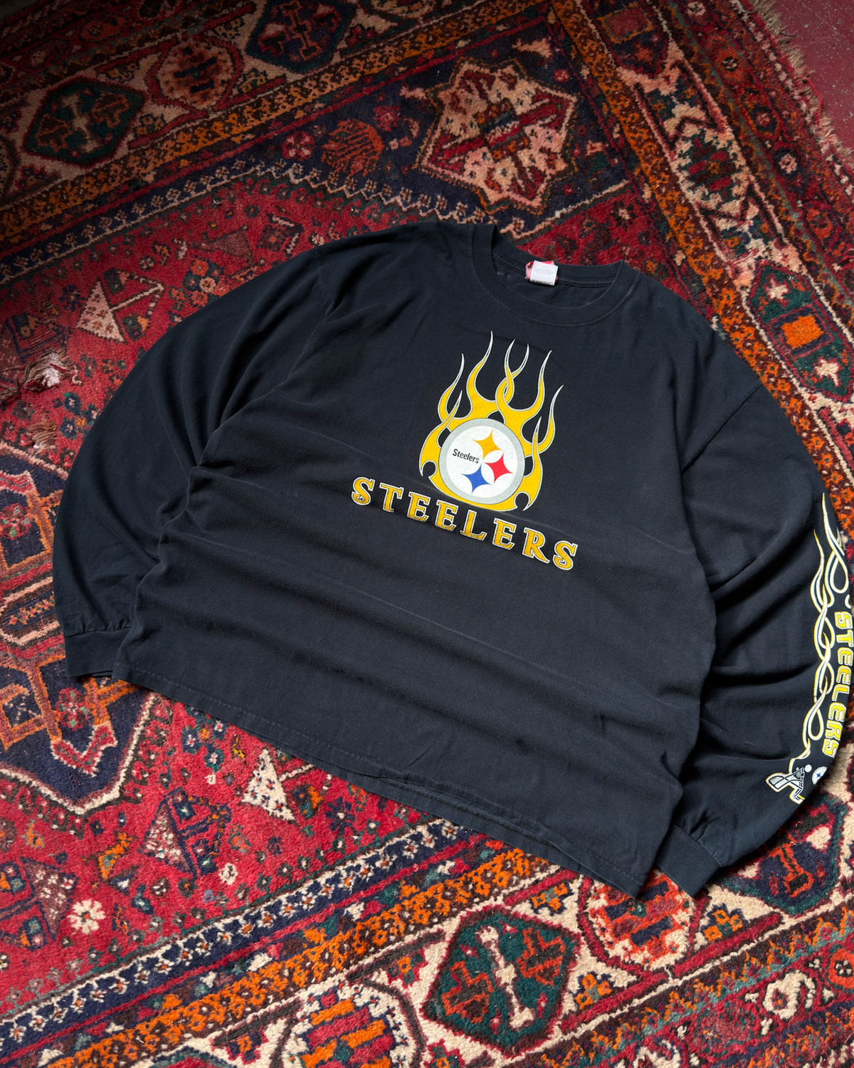 Vintage Pittsburgh Steelers NFL Flame Sleeve Logo Graphic Long Sleeve T-Shirt Size 2XL