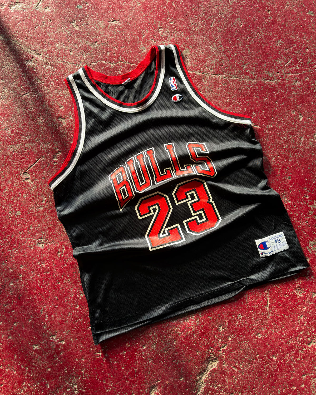 Vintage 90s Michael Jordan #23 Chicago Bulls NBA Champion Basketball Jersey Size 48