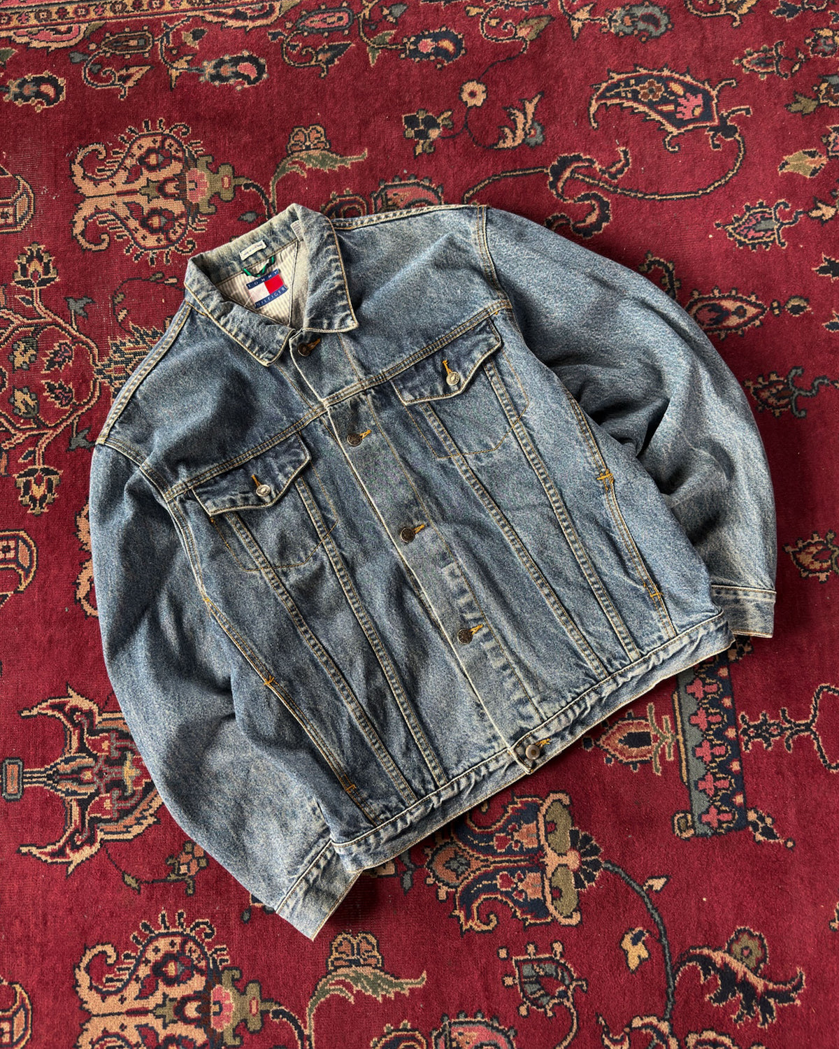 Vintage 90s Tommy Hilfiger Medium Wash Type 3 Denim Trucker Jacket Size Large