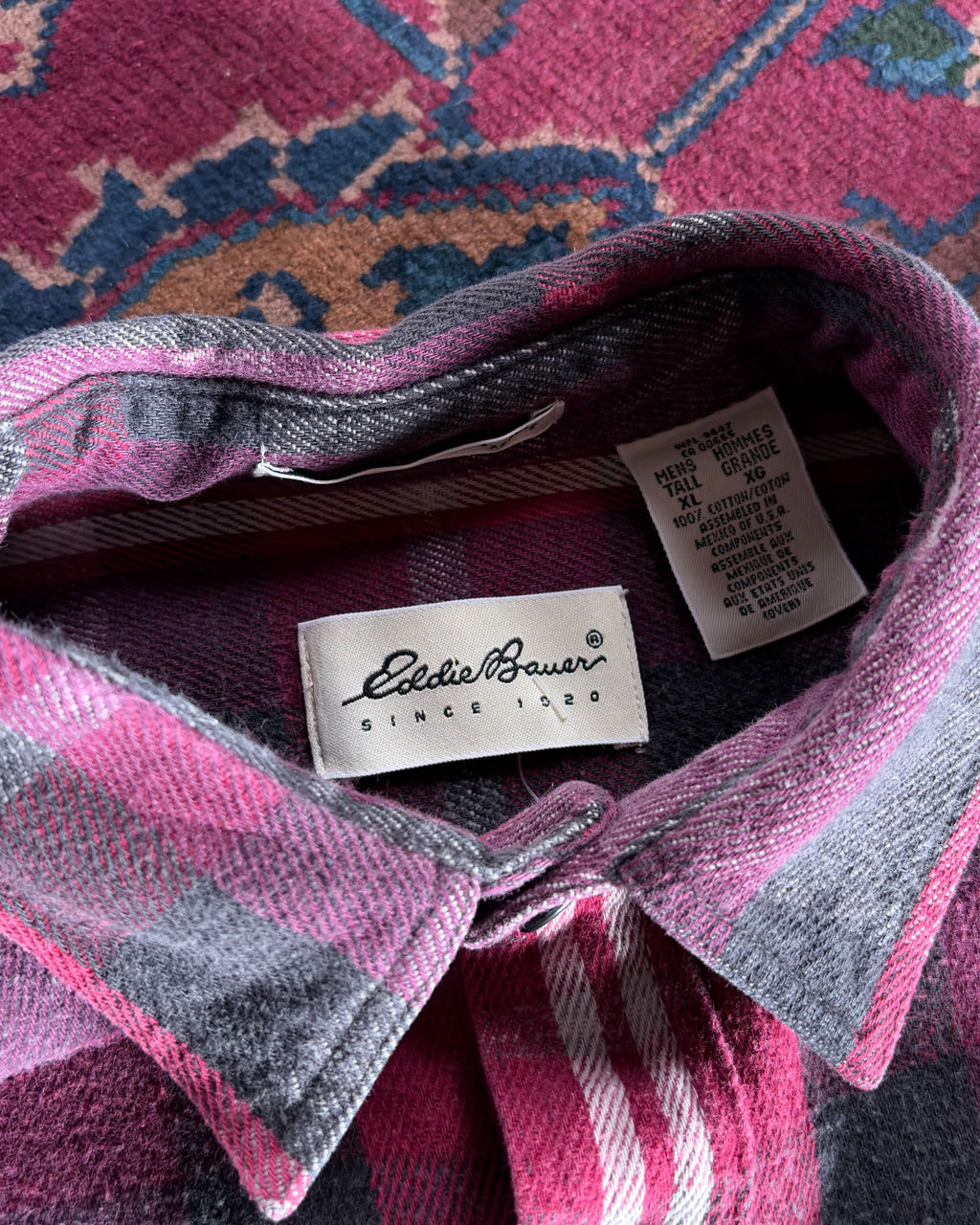 Vintage Eddie Bauer Single Pocket Long Sleeve Button Up Size XL Tall