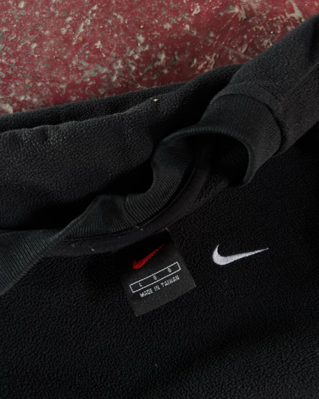 Vintage 2000s Nike Embroidered Mini Swoosh Fleece Baselayer Sweatshirt Size Large