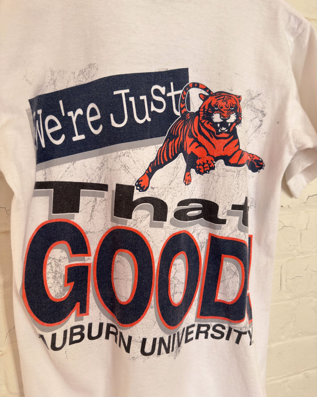 Vintage 1995 Youth Auburn Tigers NCAA We Don't Have An Attitude T-Shirt Size Youth Large