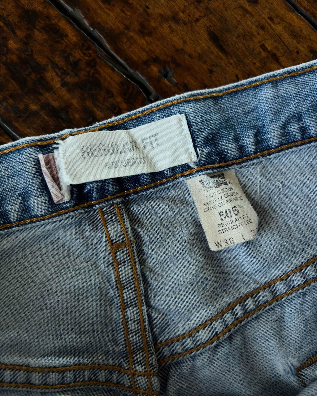 Vintage 90s Levis Red Tab 505 Regular Fit Straight Leg Light Wash Denim Pants Size 36