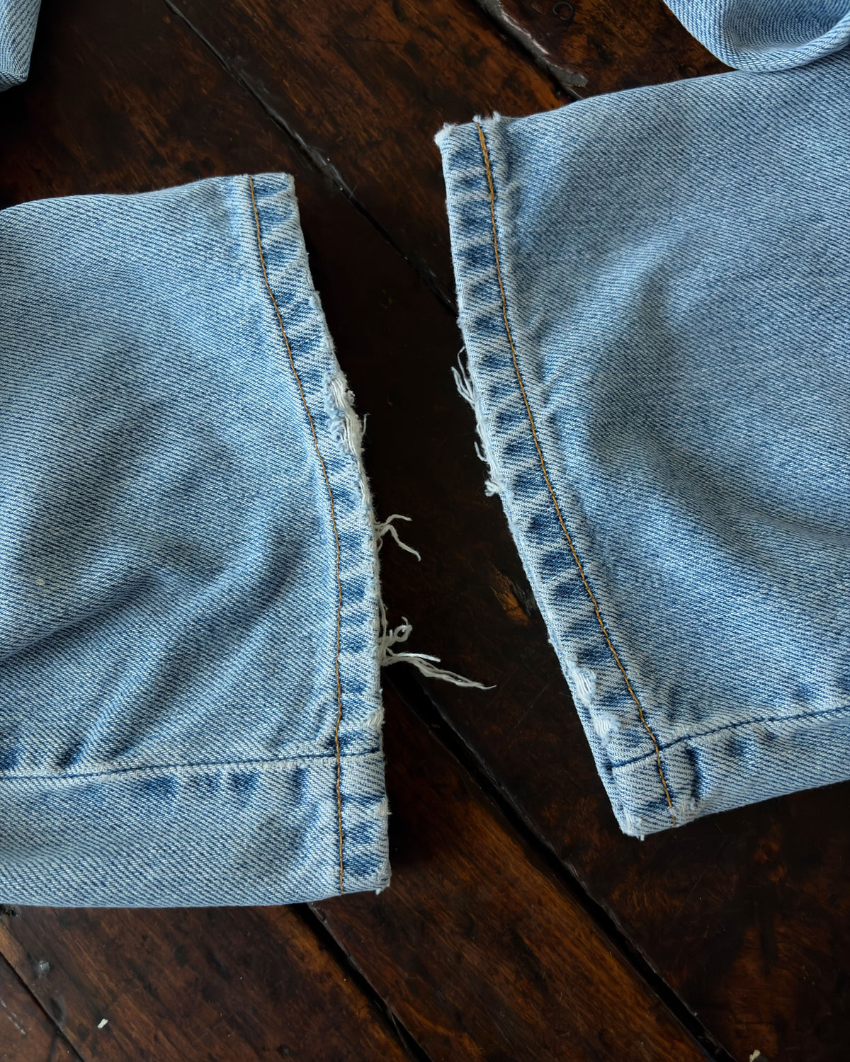 Vintage 90s Levis Red Tab 505 Regular Fit Straight Leg Light Wash Denim Pants Size 36