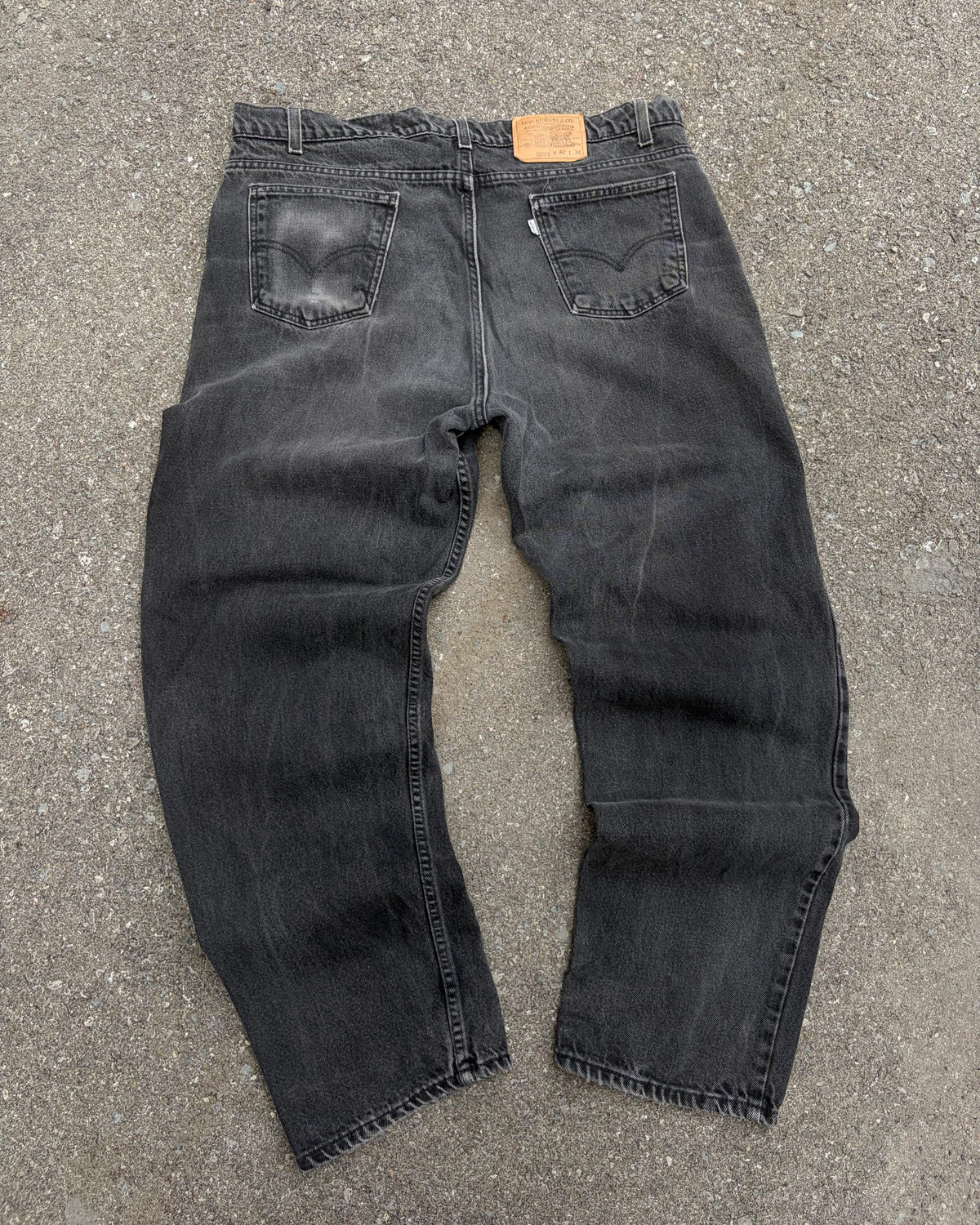 Vintage 90s Levis White Tab Relaxed Fit Straight Leg Black Denim Pants Size 40