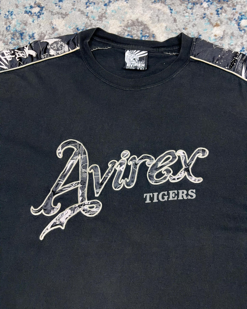 Vintage Y2K Avirex Tigers Embroidered Spellout Sleeve Graphic Jersey Size 2XL