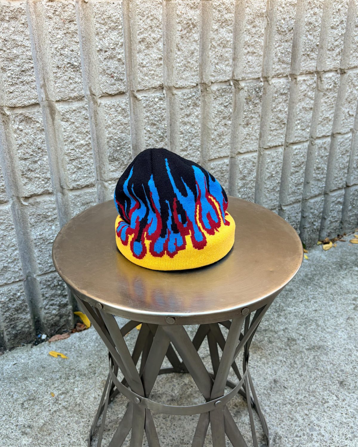 Bonnet vintage avec motif flammes, taille unique