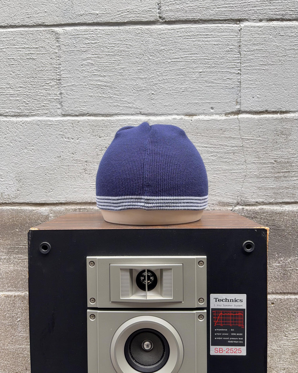 Bonnet vintage Y2K AND1 avec silhouette de basketteur brodée taille unique