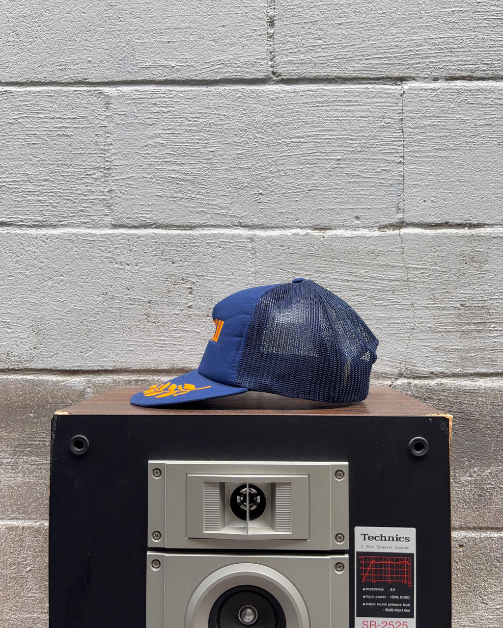 Casquette trucker vintage années 80/90 Hawaii à visière brodée de feuilles dorées, taille unique (OSFA)