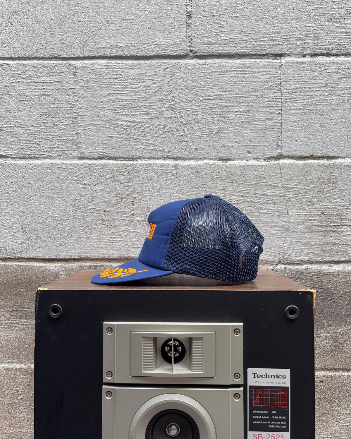 Casquette trucker vintage années 80/90 Hawaii à visière brodée de feuilles dorées, taille unique (OSFA)
