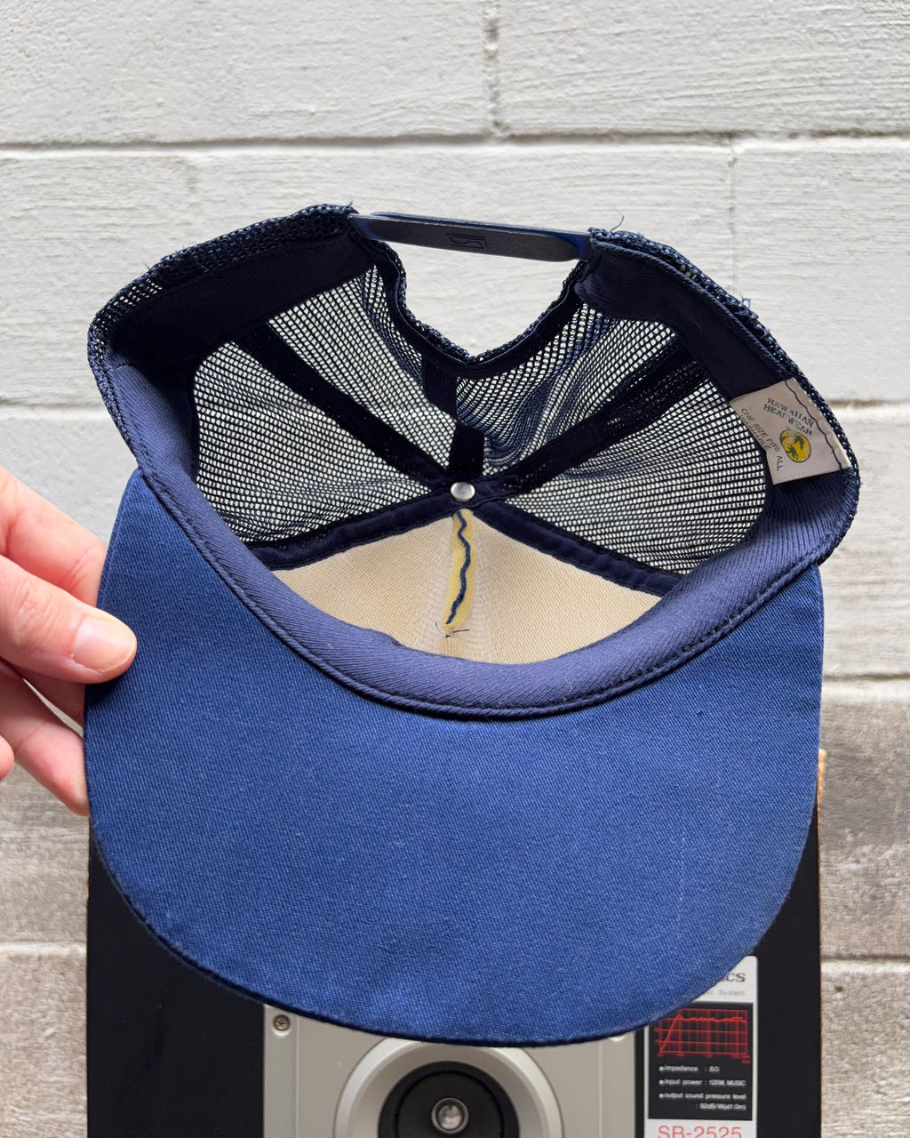 Casquette trucker vintage années 80/90 Hawaii à visière brodée de feuilles dorées, taille unique (OSFA)