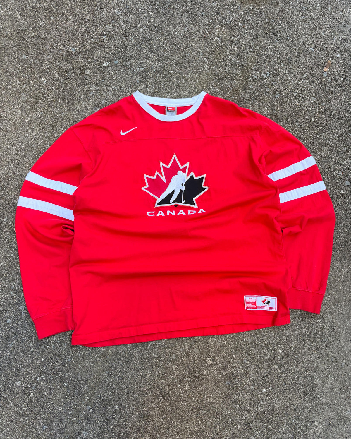 Vintage Team Canada NHL Nike Jersey Style Long Sleeve T-Shirt Size XL