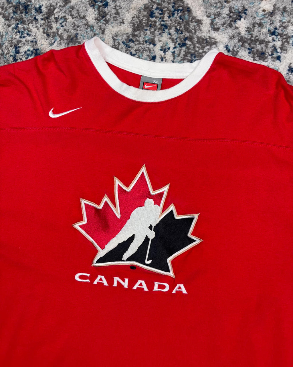 Vintage Team Canada NHL Nike Jersey Style Long Sleeve T-Shirt Size XL