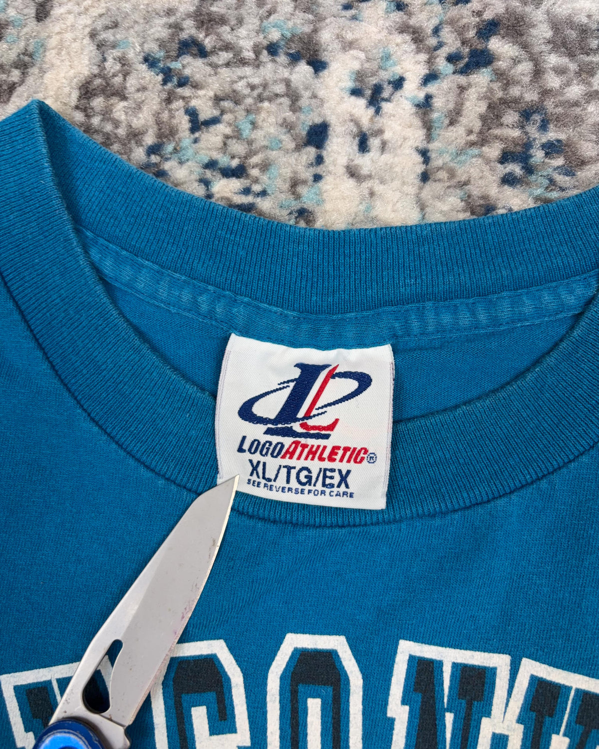 Vintage 1996 Jacksonville Jaguars NFL Arc Spellout Graphic T-Shirt Size XL