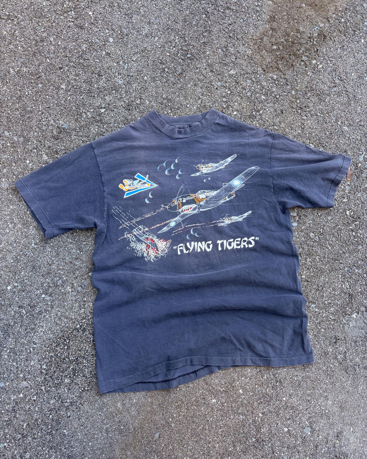 Vintage 80s/90s WWII Flying Tigers Warplane Blood Chit Graphic T-Shirt Size Large