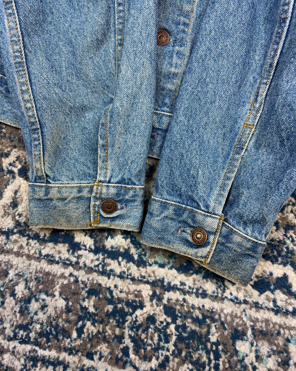 Vintage Levis Orange Tab Medium Wash Denim Trucker Jacket Size Large