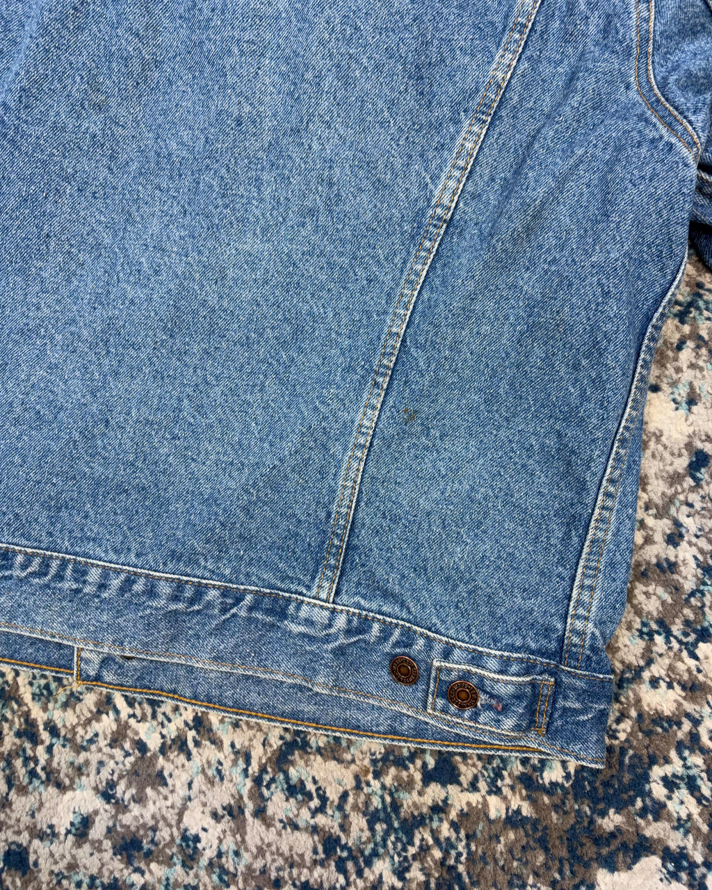 Vintage Levis Orange Tab Medium Wash Denim Trucker Jacket Size Large