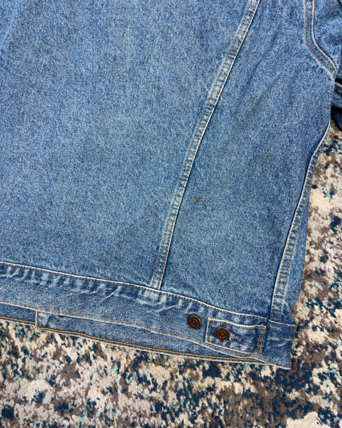 Vintage Levis Orange Tab Medium Wash Denim Trucker Jacket Size Large