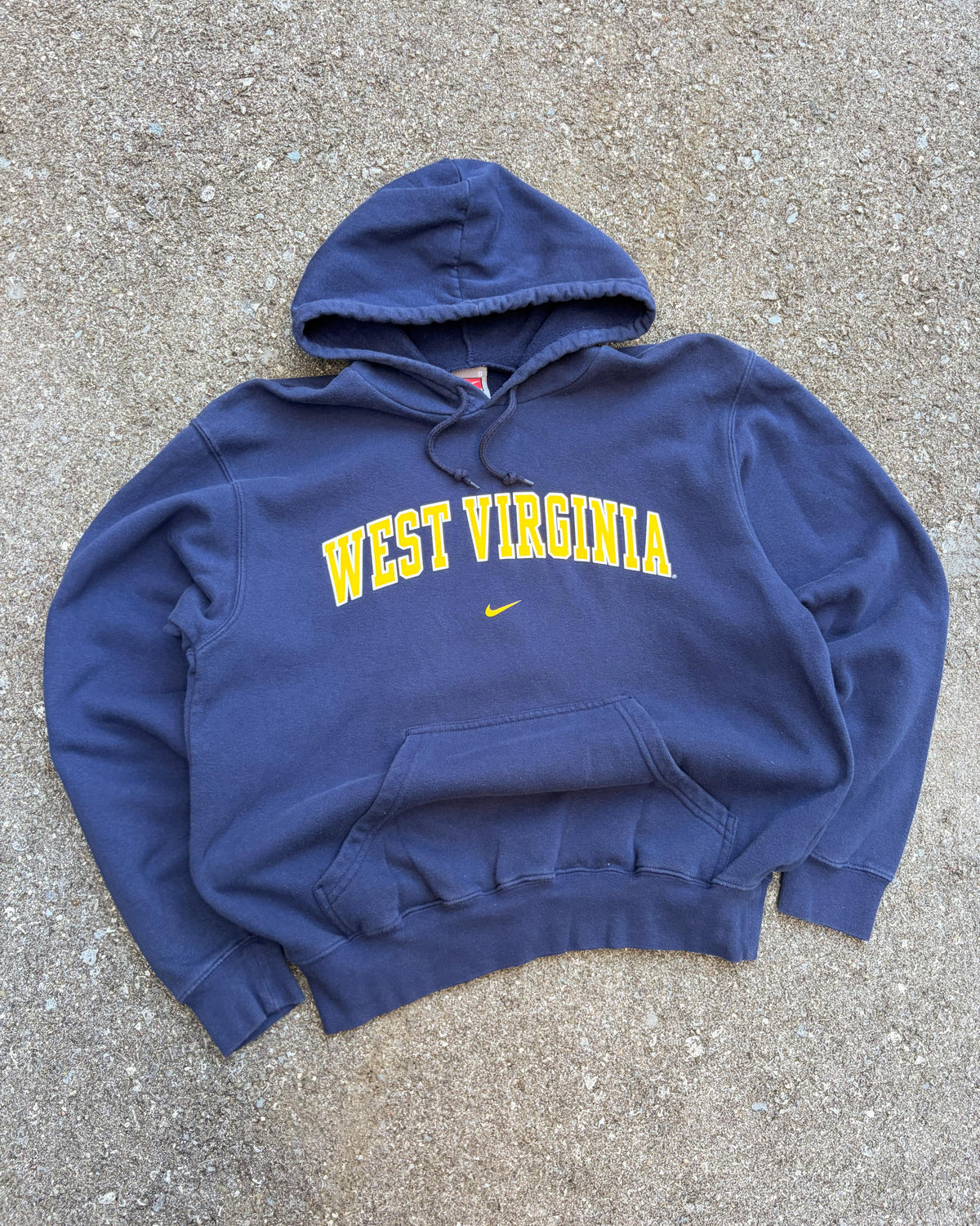 Vintage West Virginia Mountaineers NCAA Nike Middle Swoosh Hooded Sweatshirt Size Small