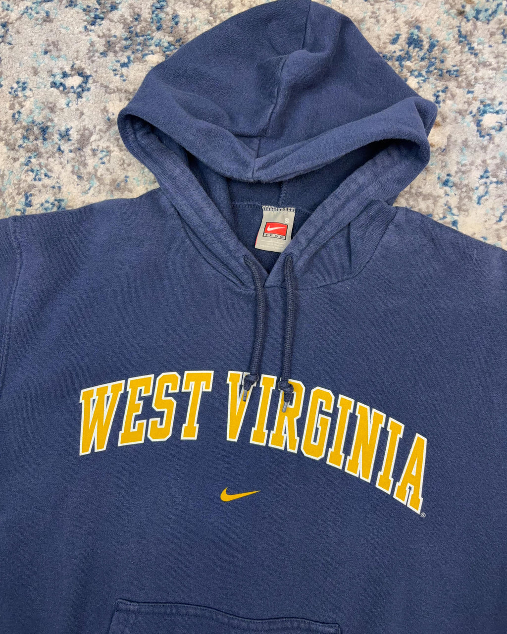 Vintage West Virginia Mountaineers NCAA Nike Middle Swoosh Hooded Sweatshirt Size Small