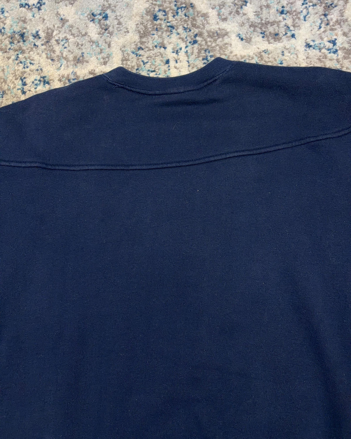 Vintage Notre Dame Fighting Irish NCAA Embroidered Crest Sweatshirt Size XL