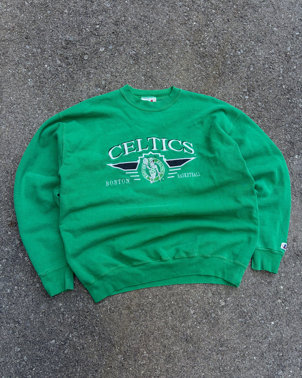 Vintage 90s Boston Celtics NBA Embroidered Logo Spellout Sweatshirt Size Large