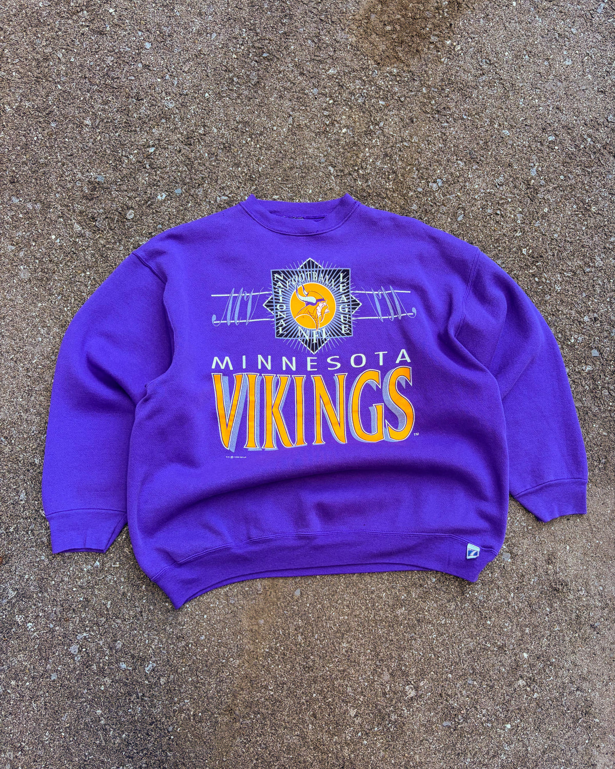 Vintage 1992 Minnesota Vikings NFL Graphic Spellout Crewneck Sweatshirt Size XL