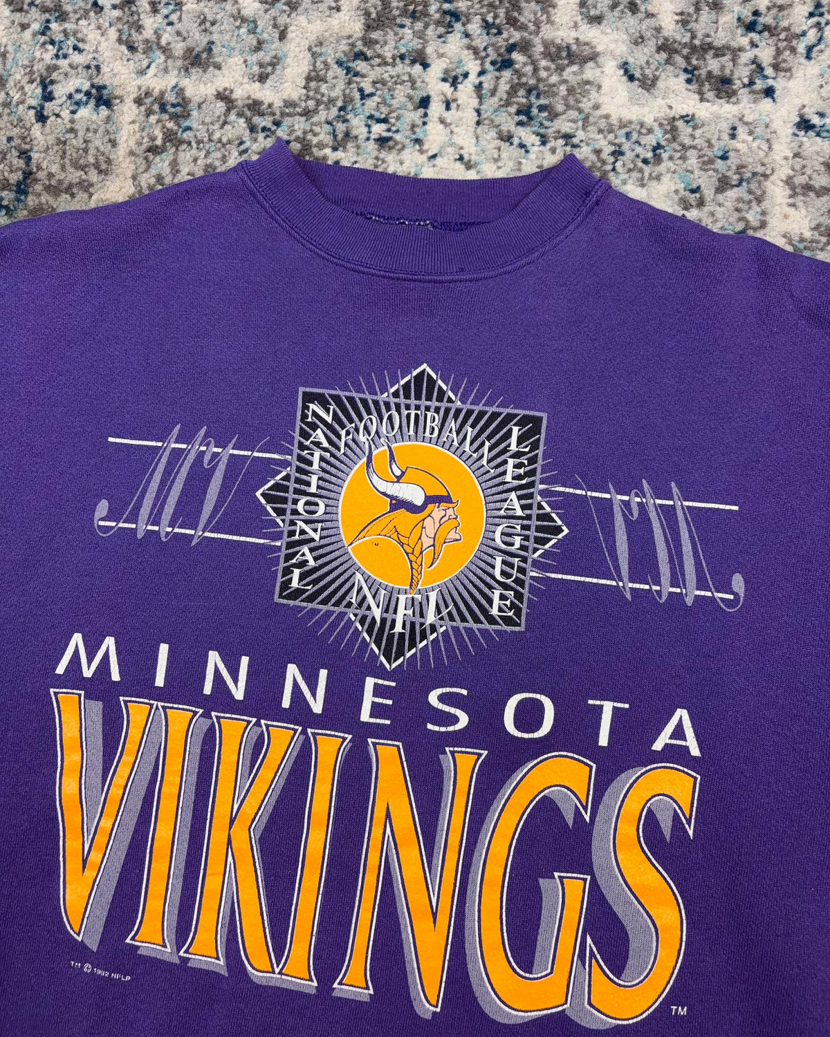 Vintage 1992 Minnesota Vikings NFL Graphic Spellout Crewneck Sweatshirt Size XL