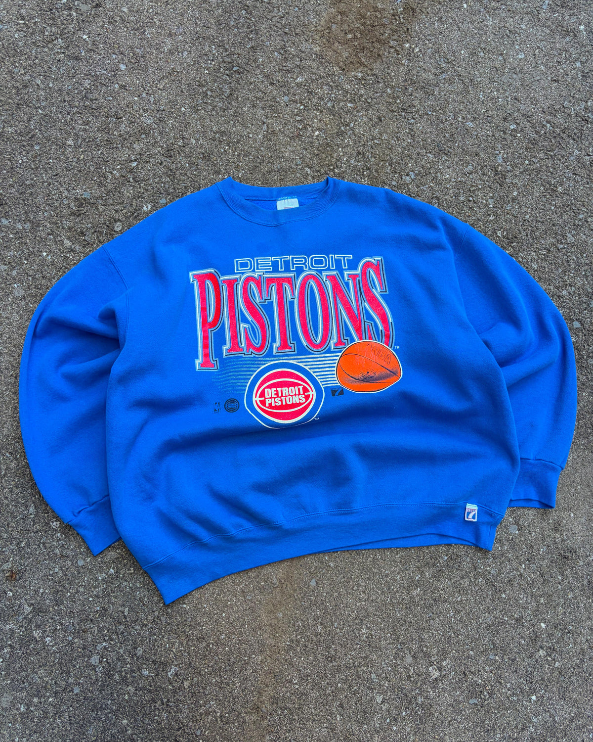 Vintage 90s Detroit Pistons NBA Big Spellout Graphic Crewneck Sweatshirt Size 2XL