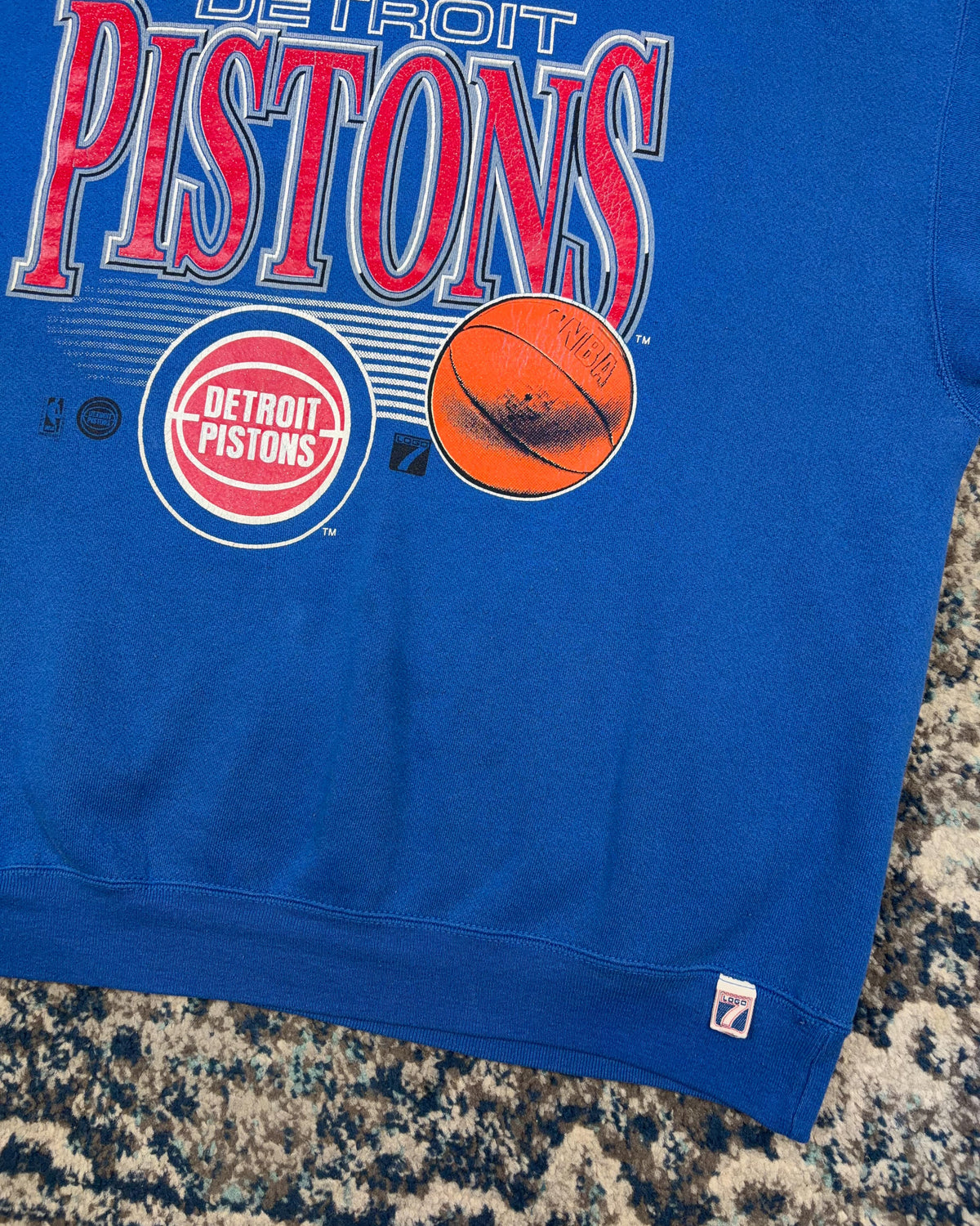 Vintage 90s Detroit Pistons NBA Big Spellout Graphic Crewneck Sweatshirt Size 2XL