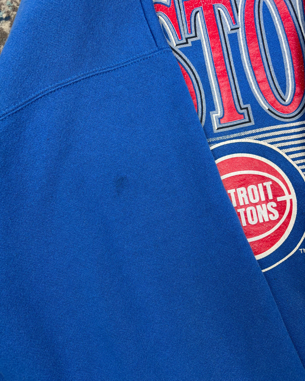 Vintage 90s Detroit Pistons NBA Big Spellout Graphic Crewneck Sweatshirt Size 2XL