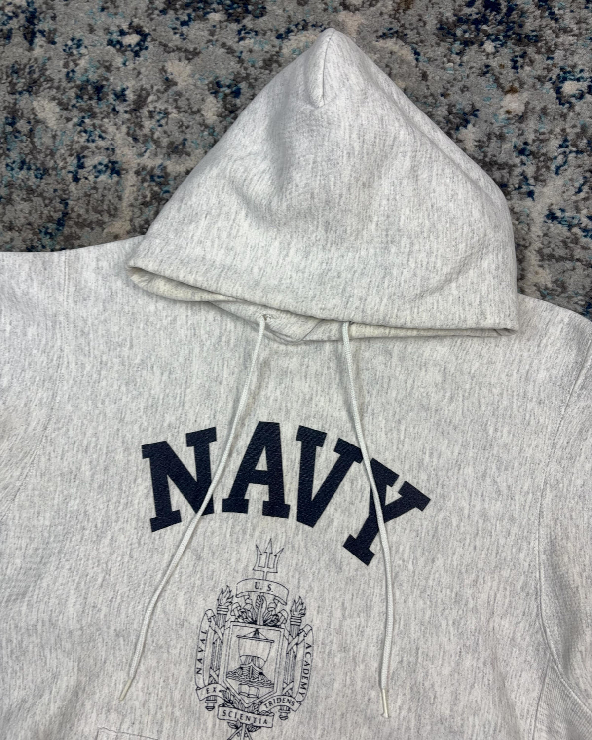 Vintage 90s U.S Navy Spellout Crest Graphic Pullover Hooded Sweatshirt Size Large
