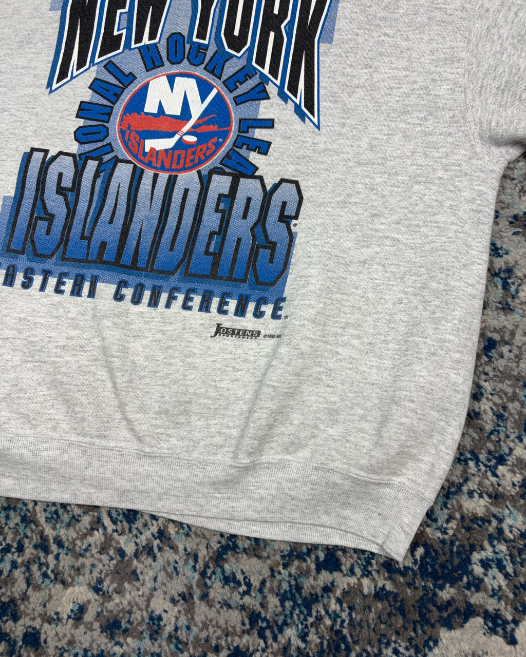 Vintage 1993 New York Islanders NHL Big Graphic Spellout Crewneck Sweatshirt Size Large