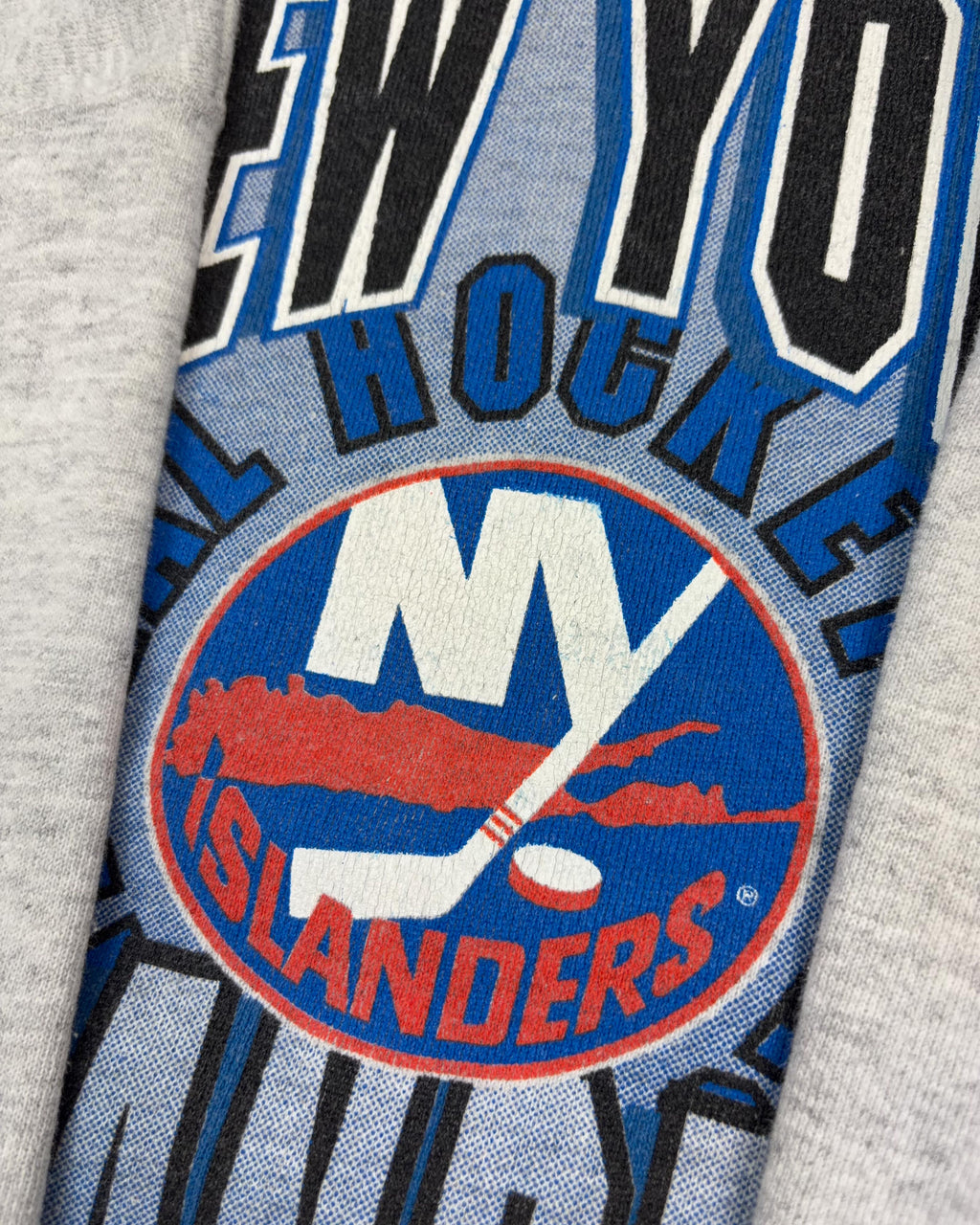 Vintage 1993 New York Islanders NHL Big Graphic Spellout Crewneck Sweatshirt Size Large