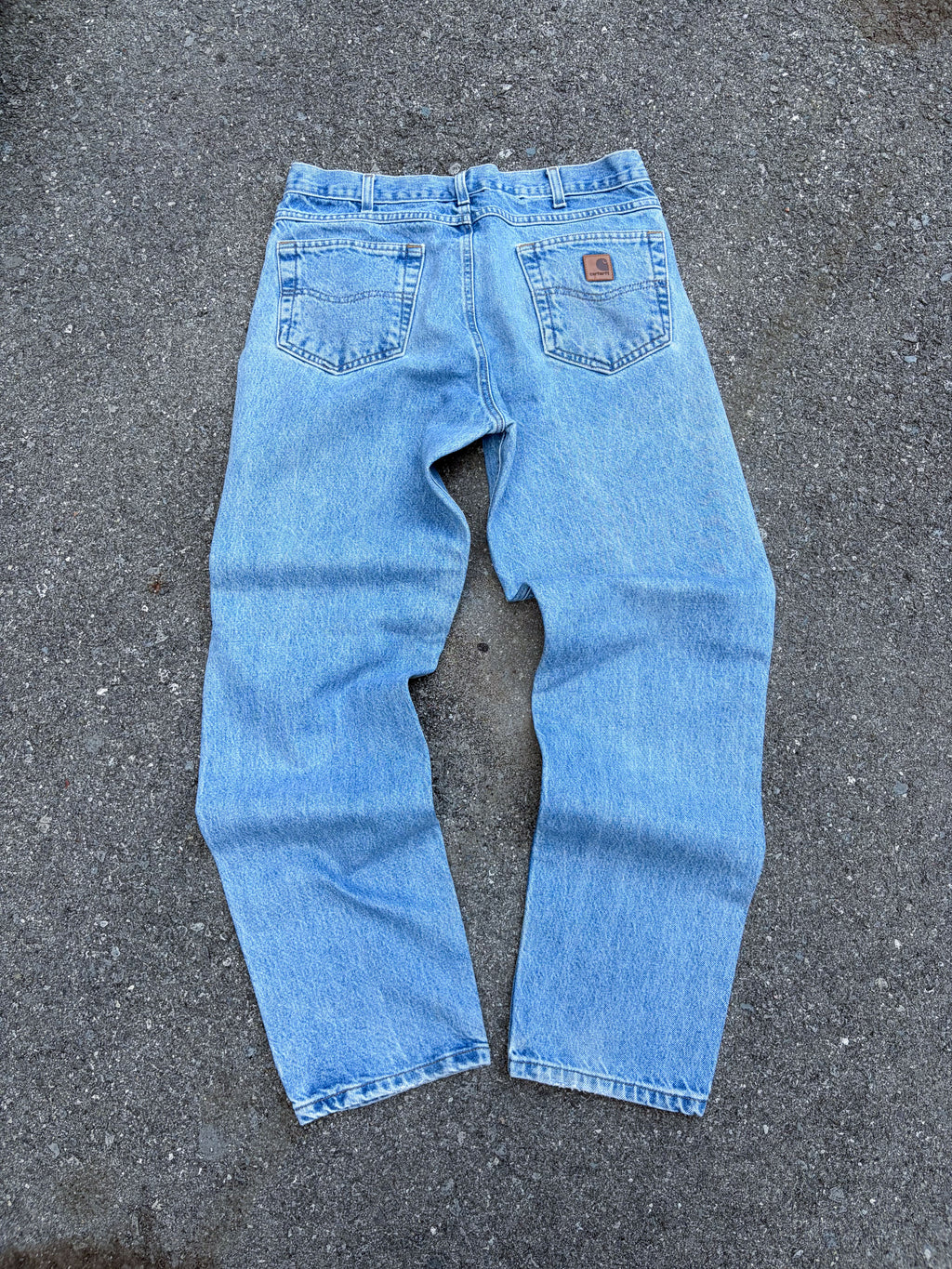 Vintage Carhartt Relaxed Fit Medium Wash Denim Workwear Pants Size 33