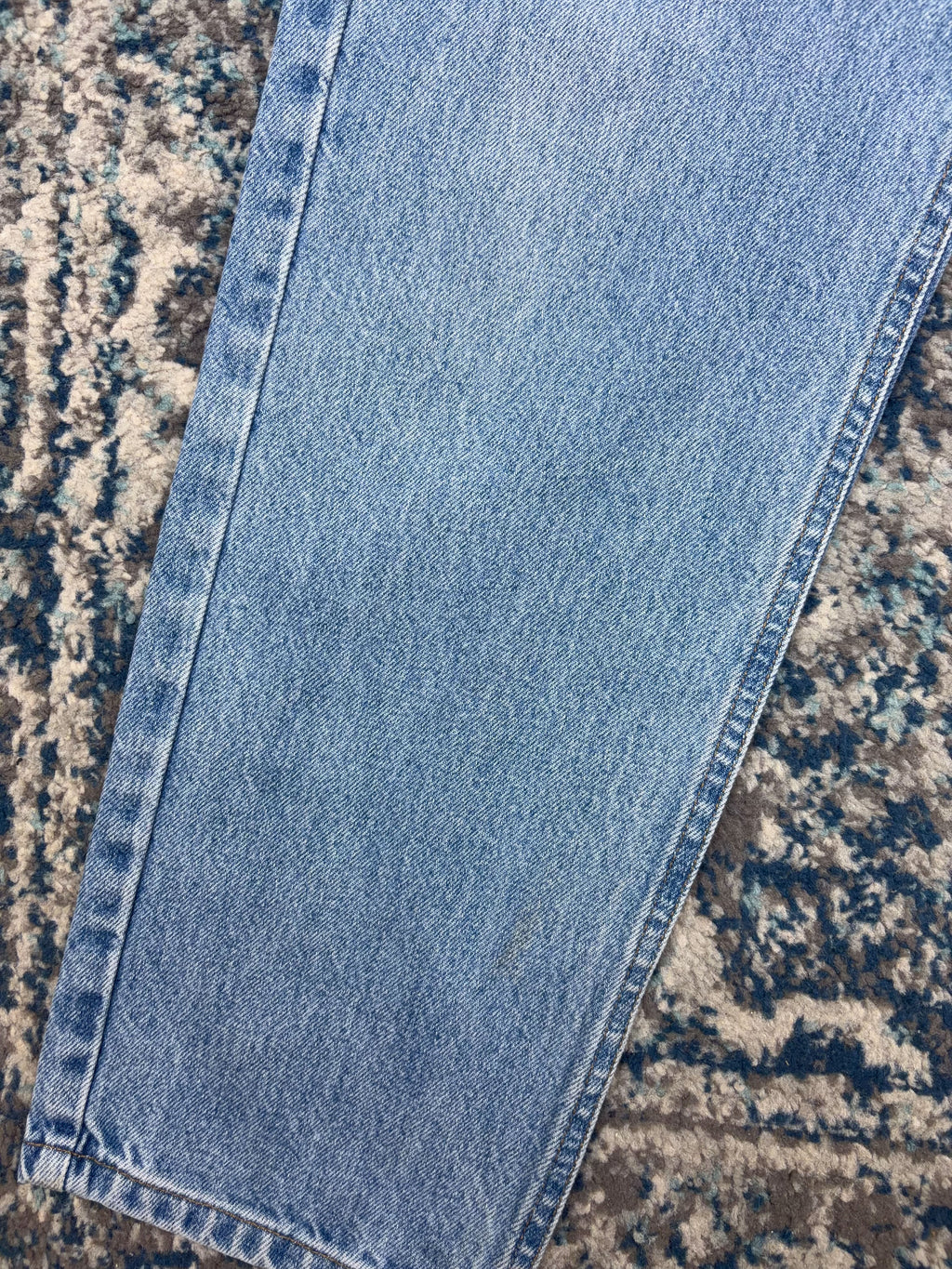 Vintage Carhartt Relaxed Fit Medium Wash Denim Workwear Pants Size 33
