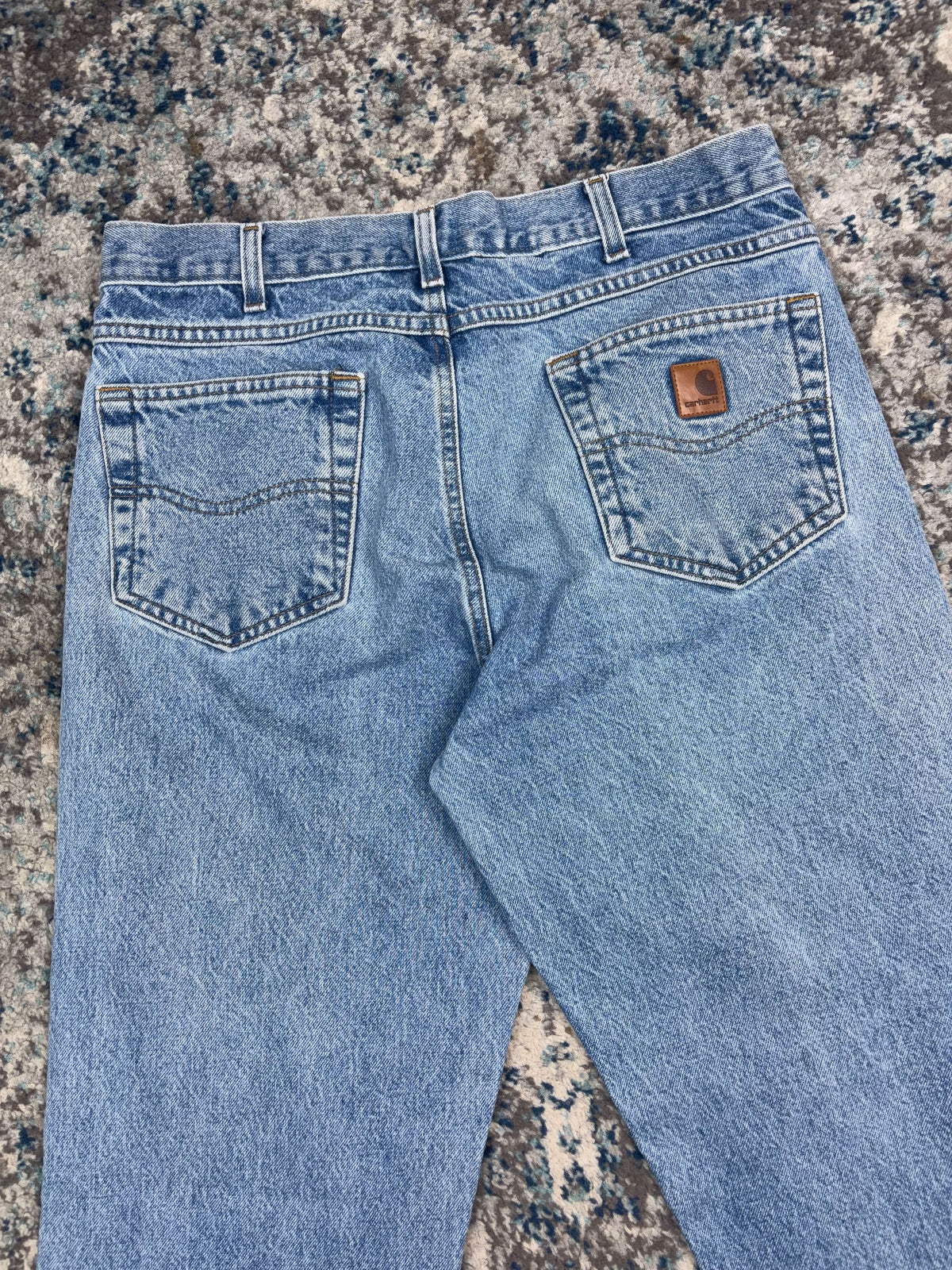Vintage Carhartt Relaxed Fit Medium Wash Denim Workwear Pants Size 33