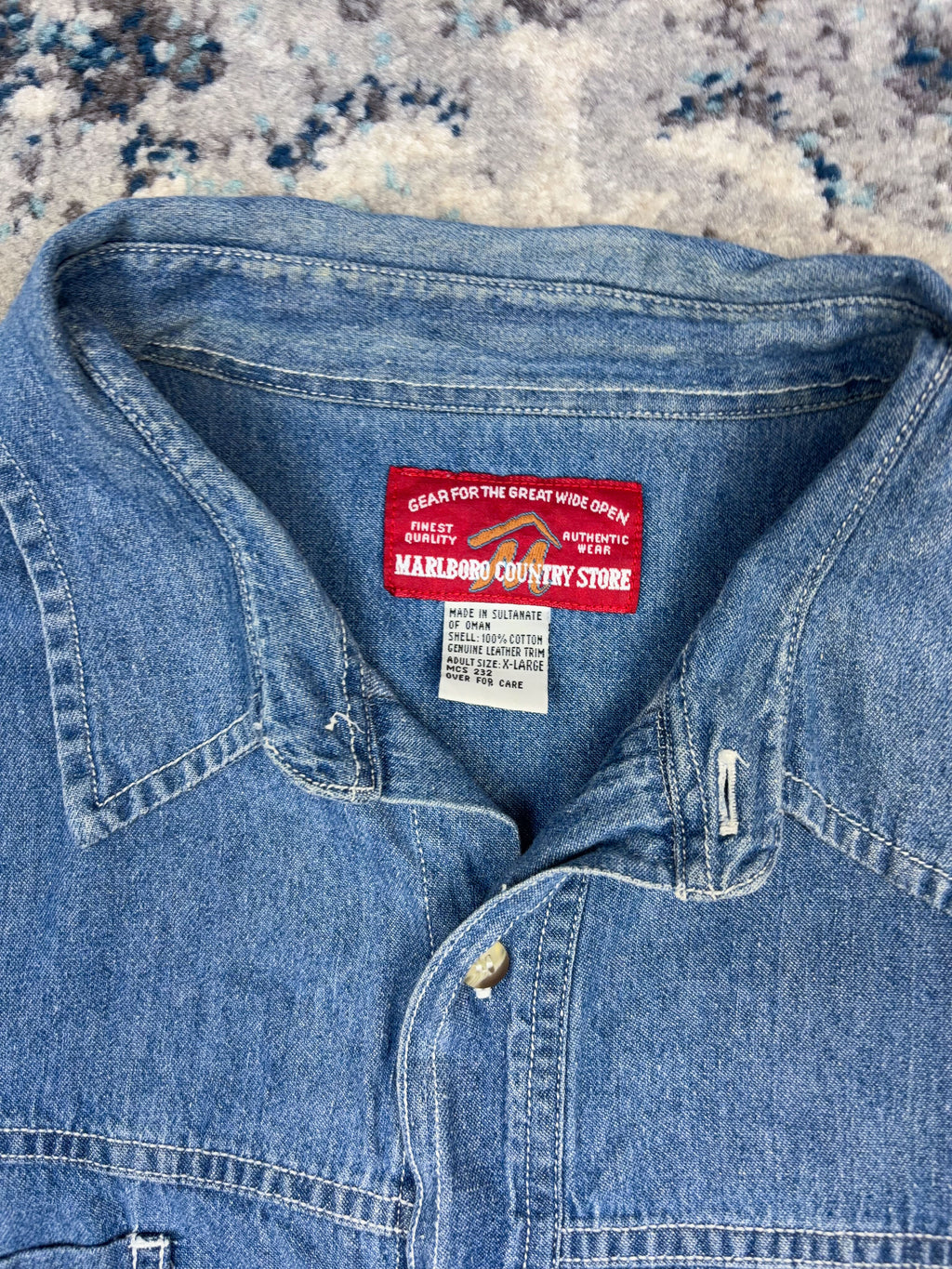 Vintage Marlboro Country Store Medium Wash Denim Long Sleeve Button Up Shirt Size XL