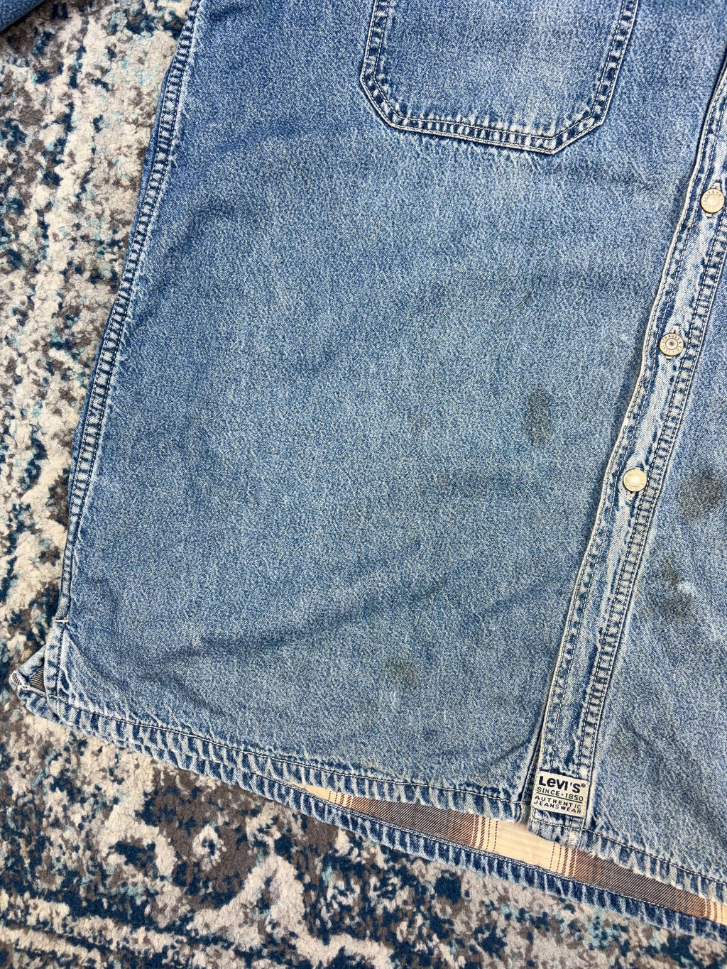 Vintage 90s Levis Blanket Lined Medium Wash Denim Long Sleeve Button Up Shirt Size XL