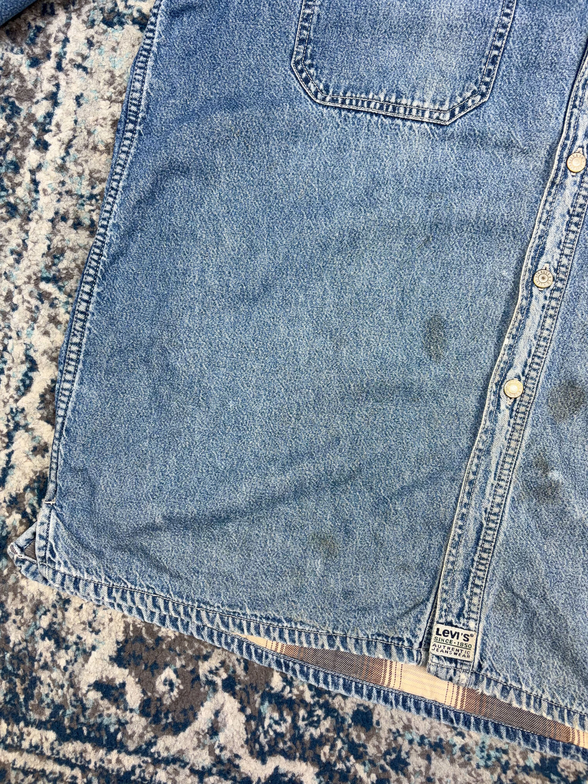 Vintage 90s Levis Blanket Lined Medium Wash Denim Long Sleeve Button Up Shirt Size XL