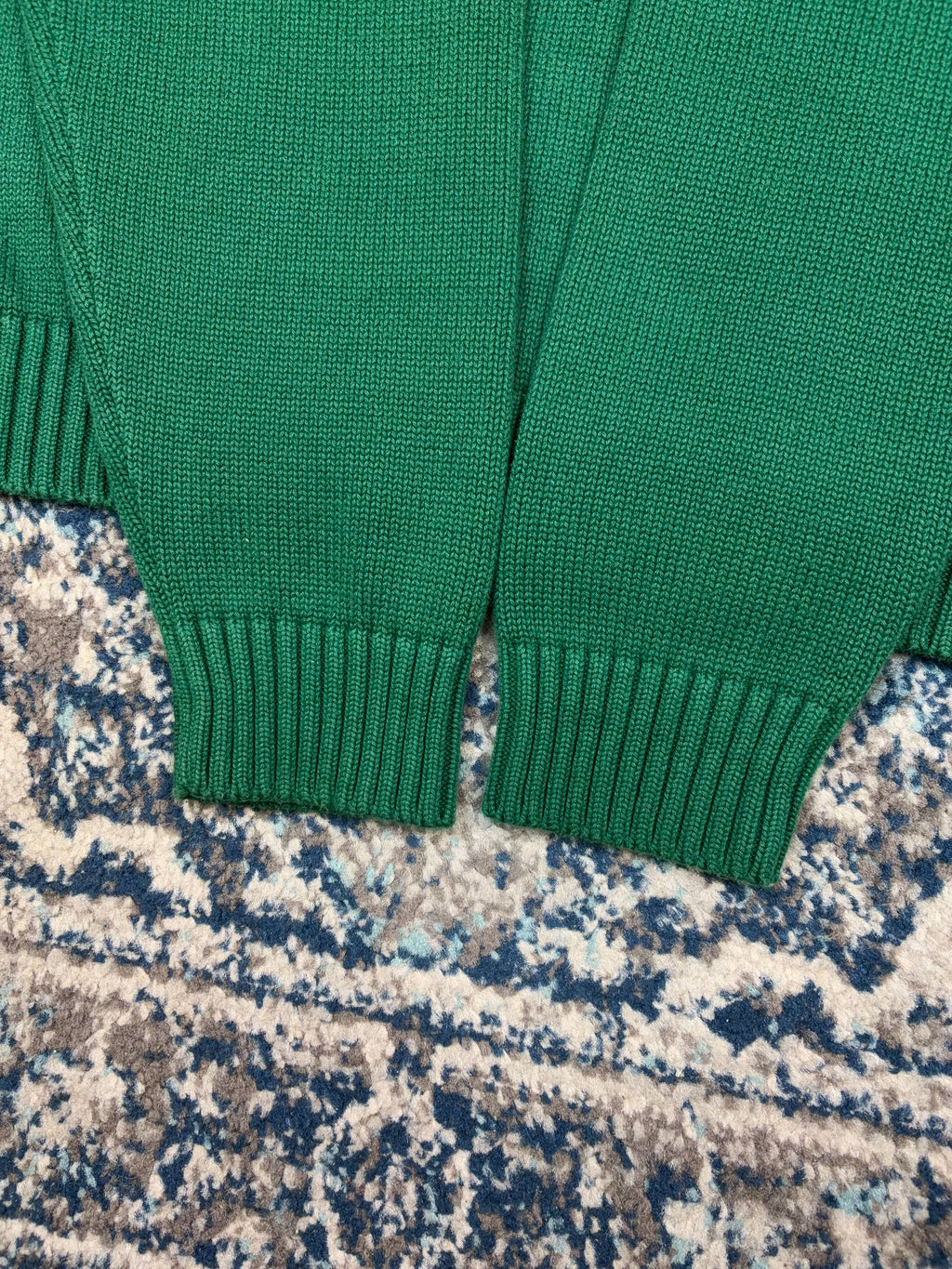 Vintage Tommy Hilfiger Embroidered Logo Pullover Knit Sweater Size Large