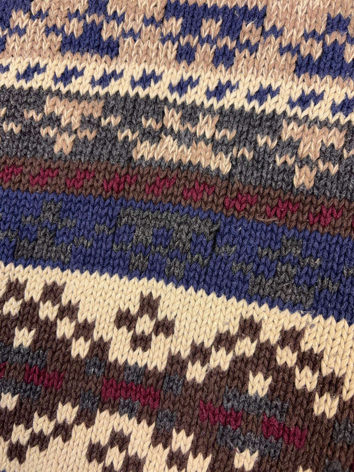 Vintage American Eagle Outfitters Geometric Jacquard Patter Knit Sweater Size Medium